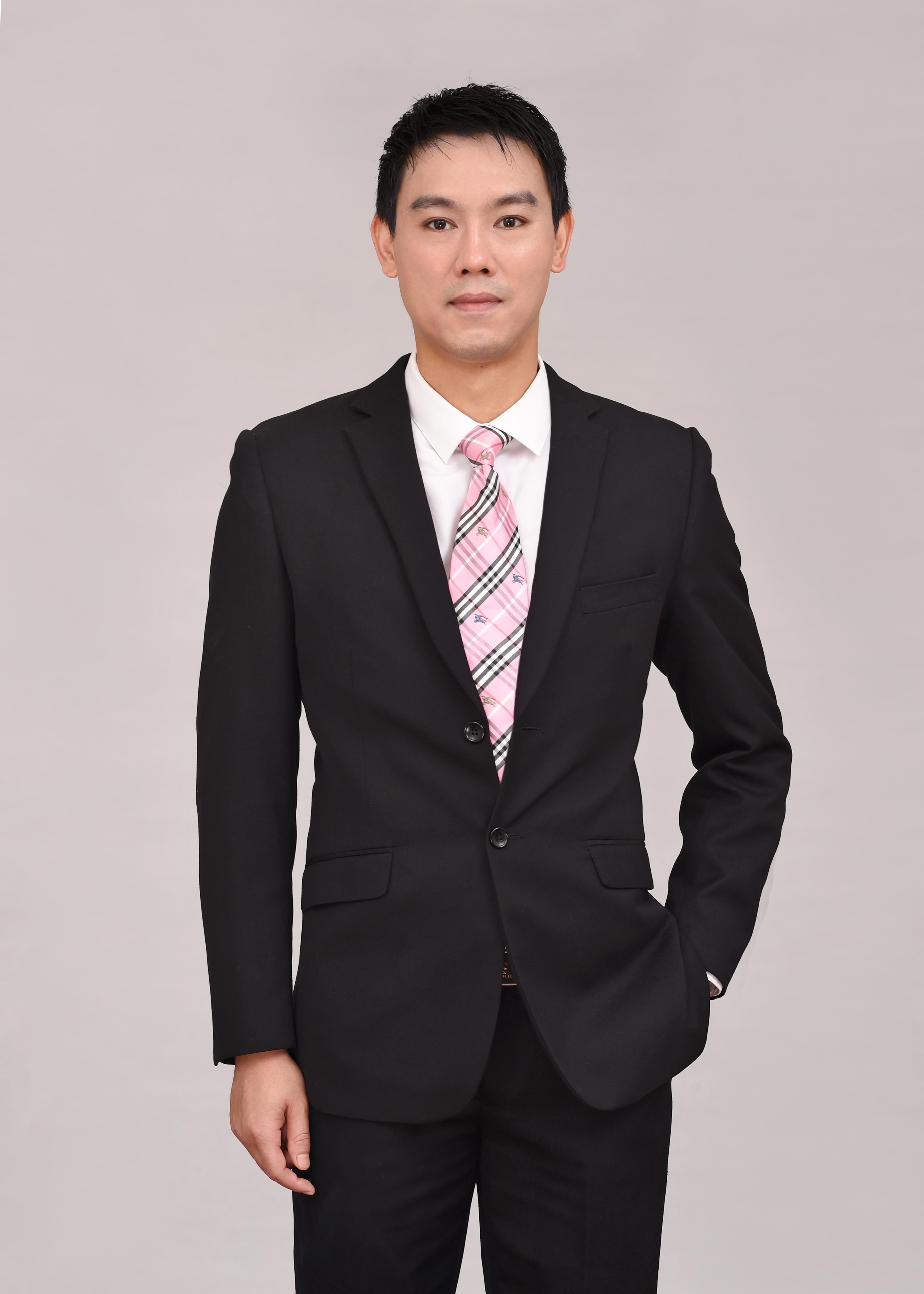 徐冠宏 空间与展览设计总监